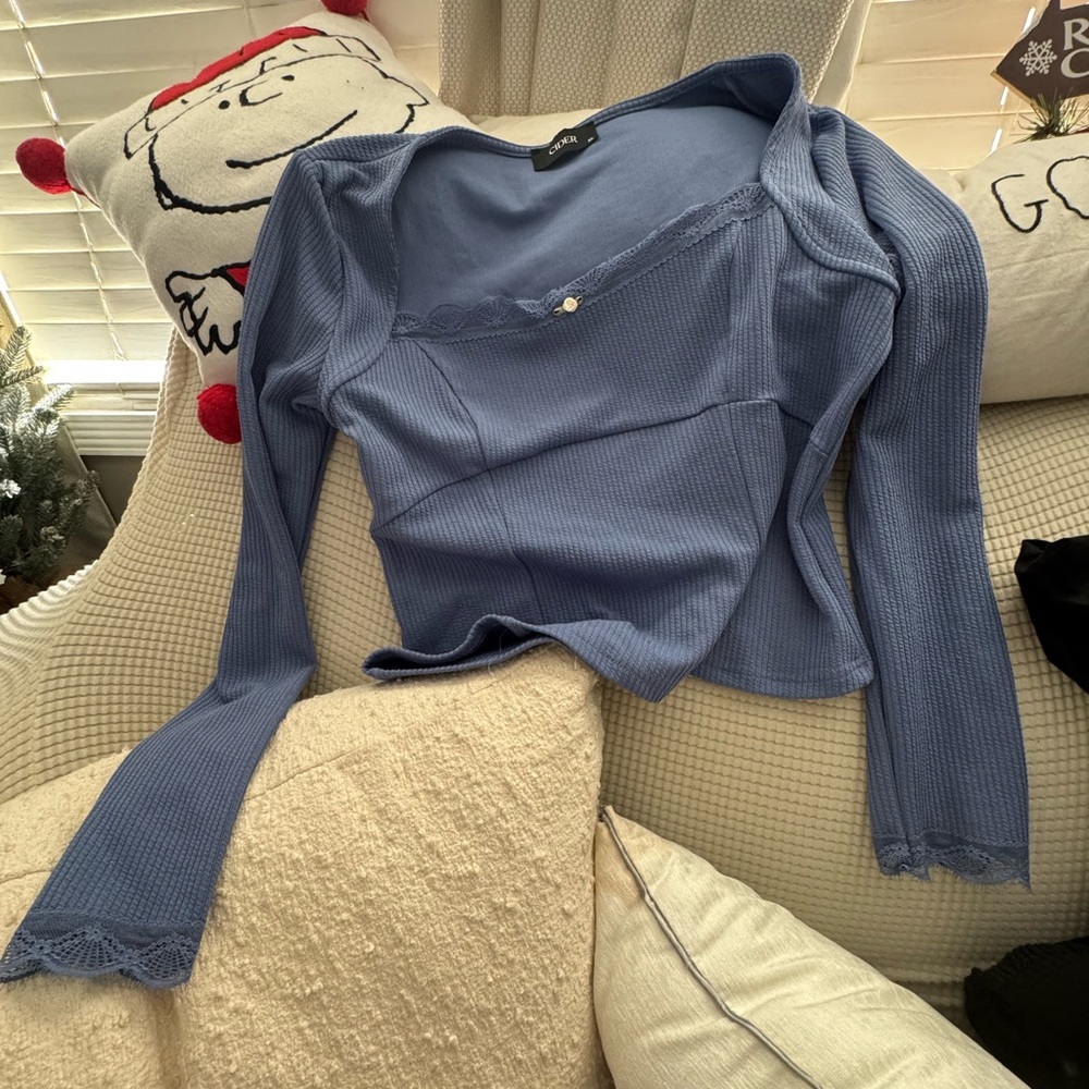 Blue Long-Sleeve Women's Top